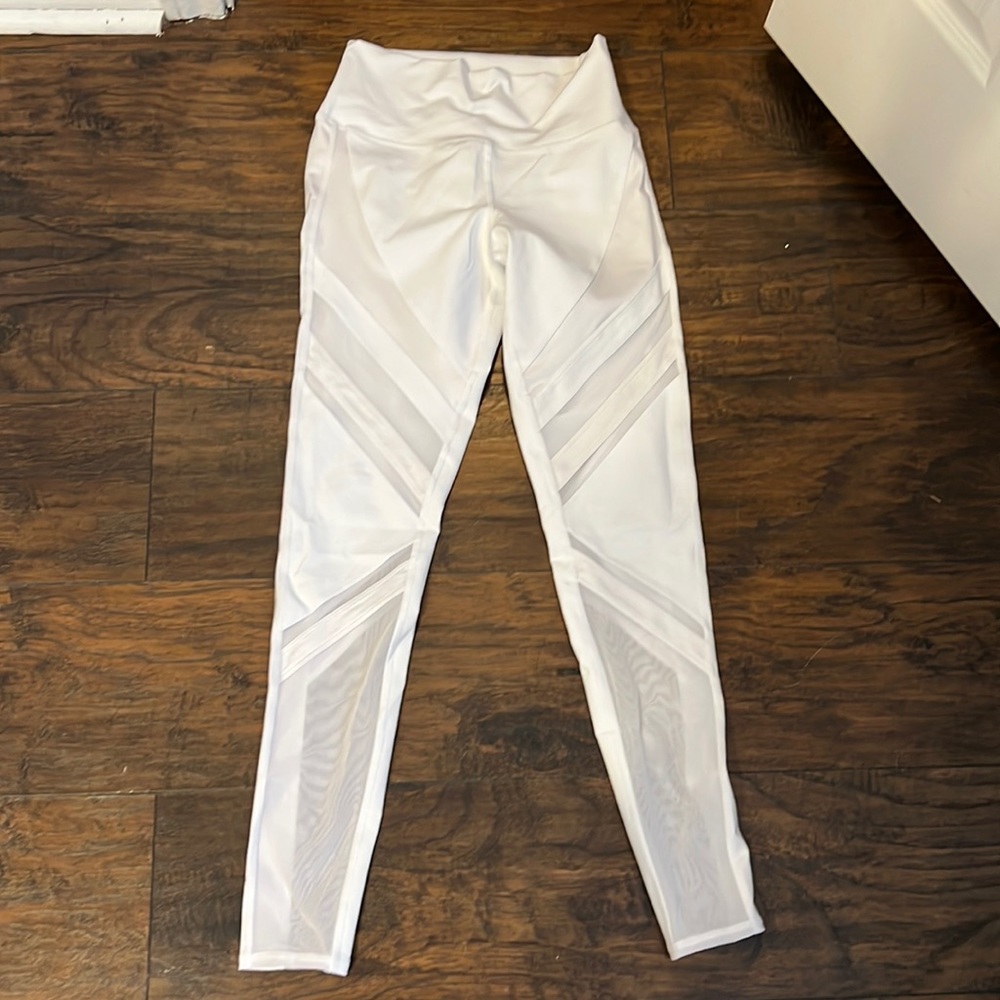 NWT Alo Yoga High Waist Leggings